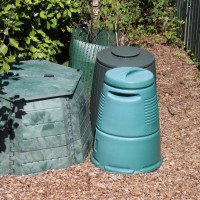 bins for composting 