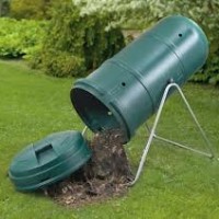 A Vertical Tumbler garden composting